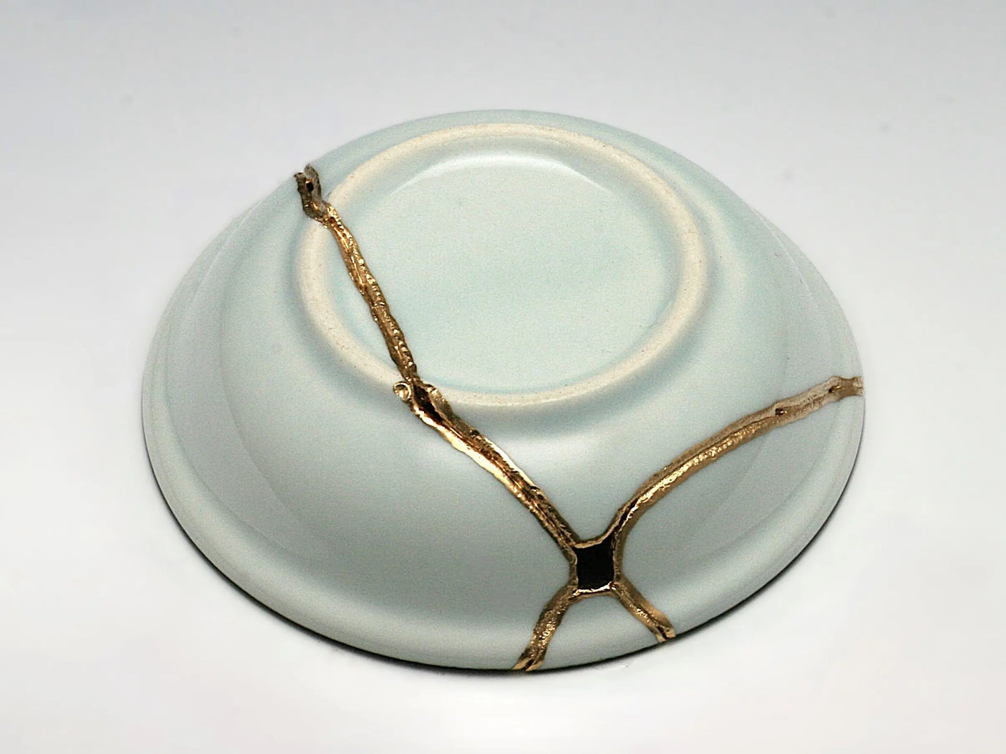 Small Blue and White Kintsugi Plate with Lines Kintsugi Reborn