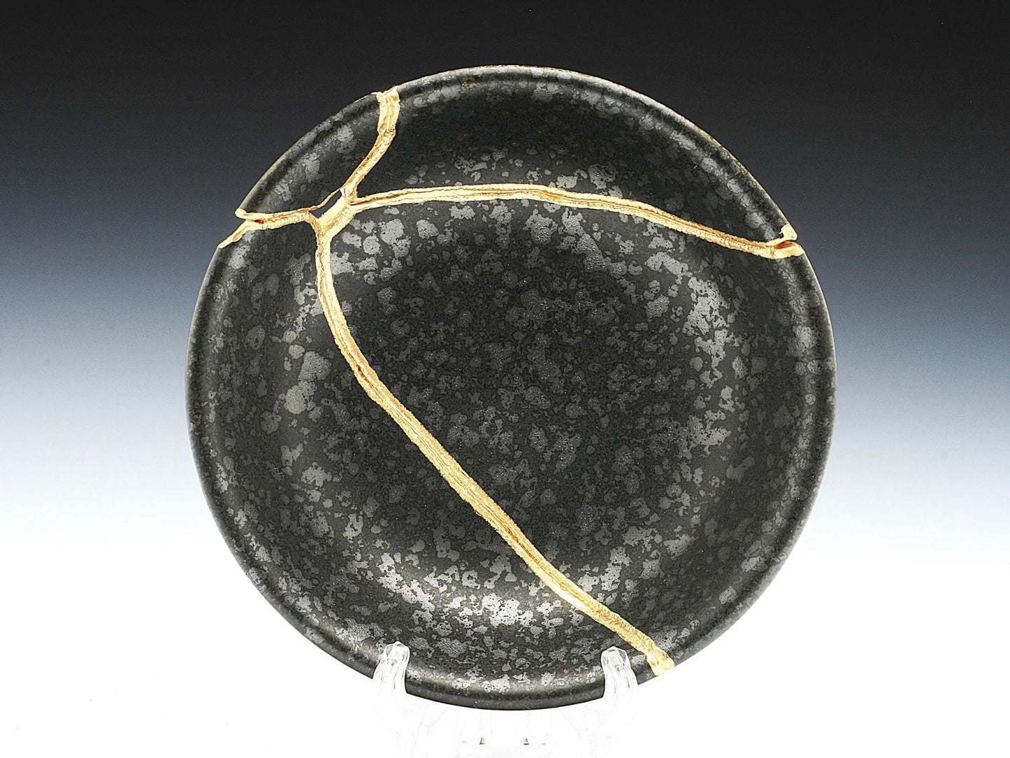 Small Black Kintsugi Plate with Texture Kintsugi Reborn