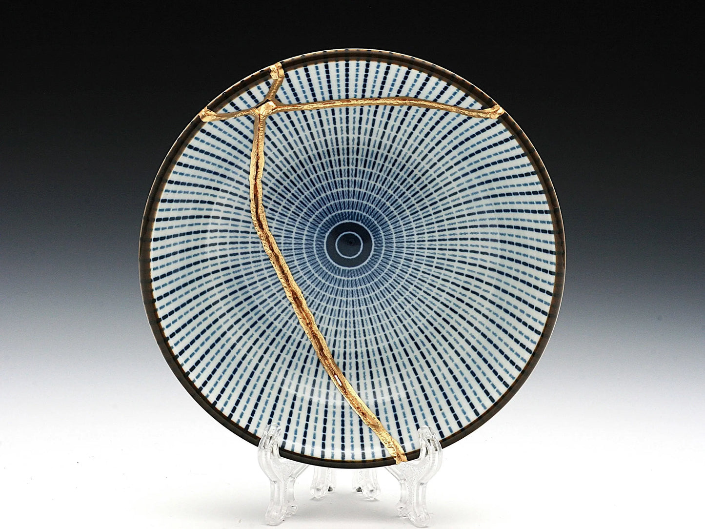 Small Blue and White Kintsugi Plate with Lines Kintsugi Reborn