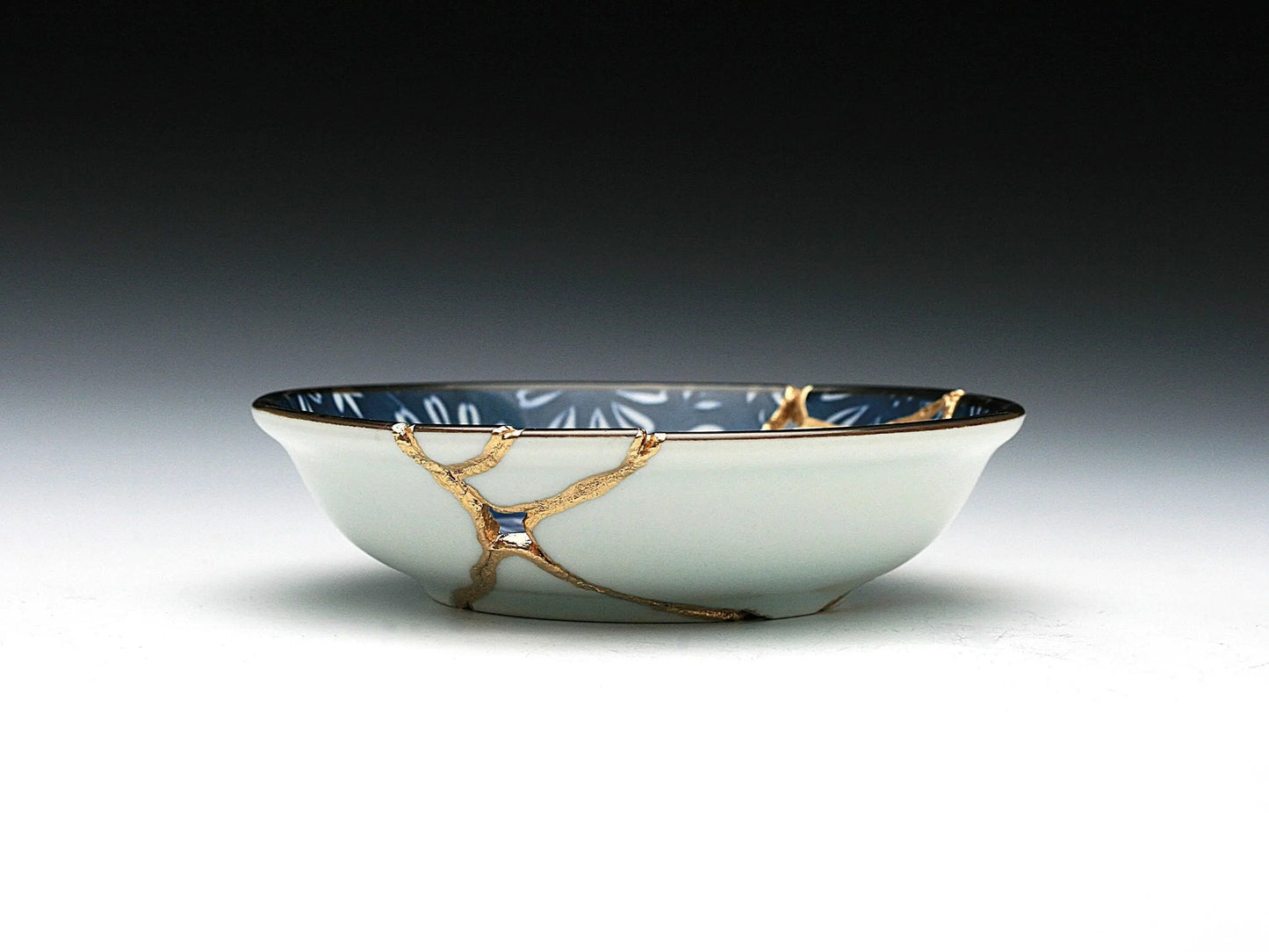 Small Blue and White Kintsugi Plate with Flowers Kintsugi Reborn