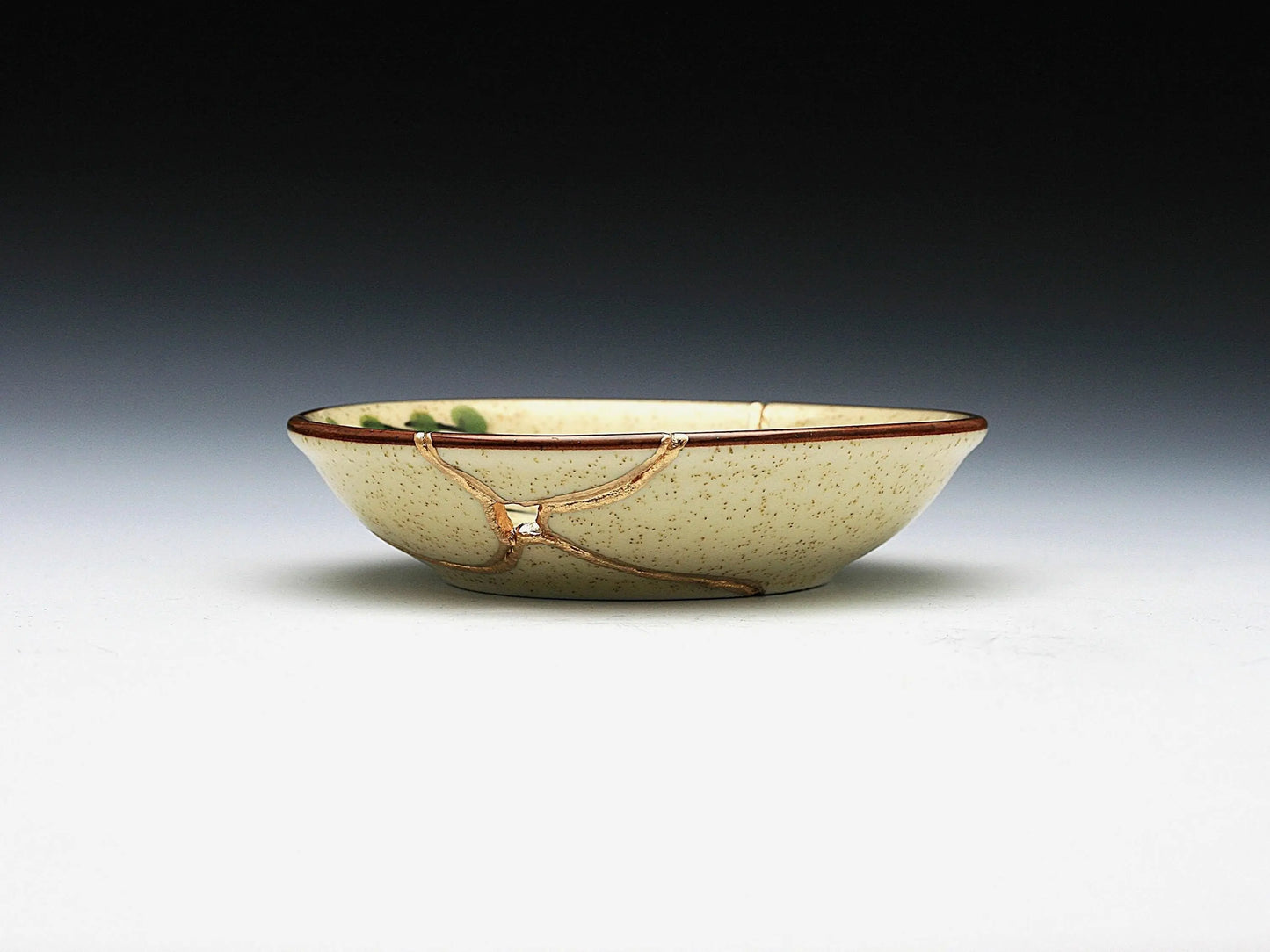 Small Beige Kintsugi Plate with Image Kintsugi Reborn