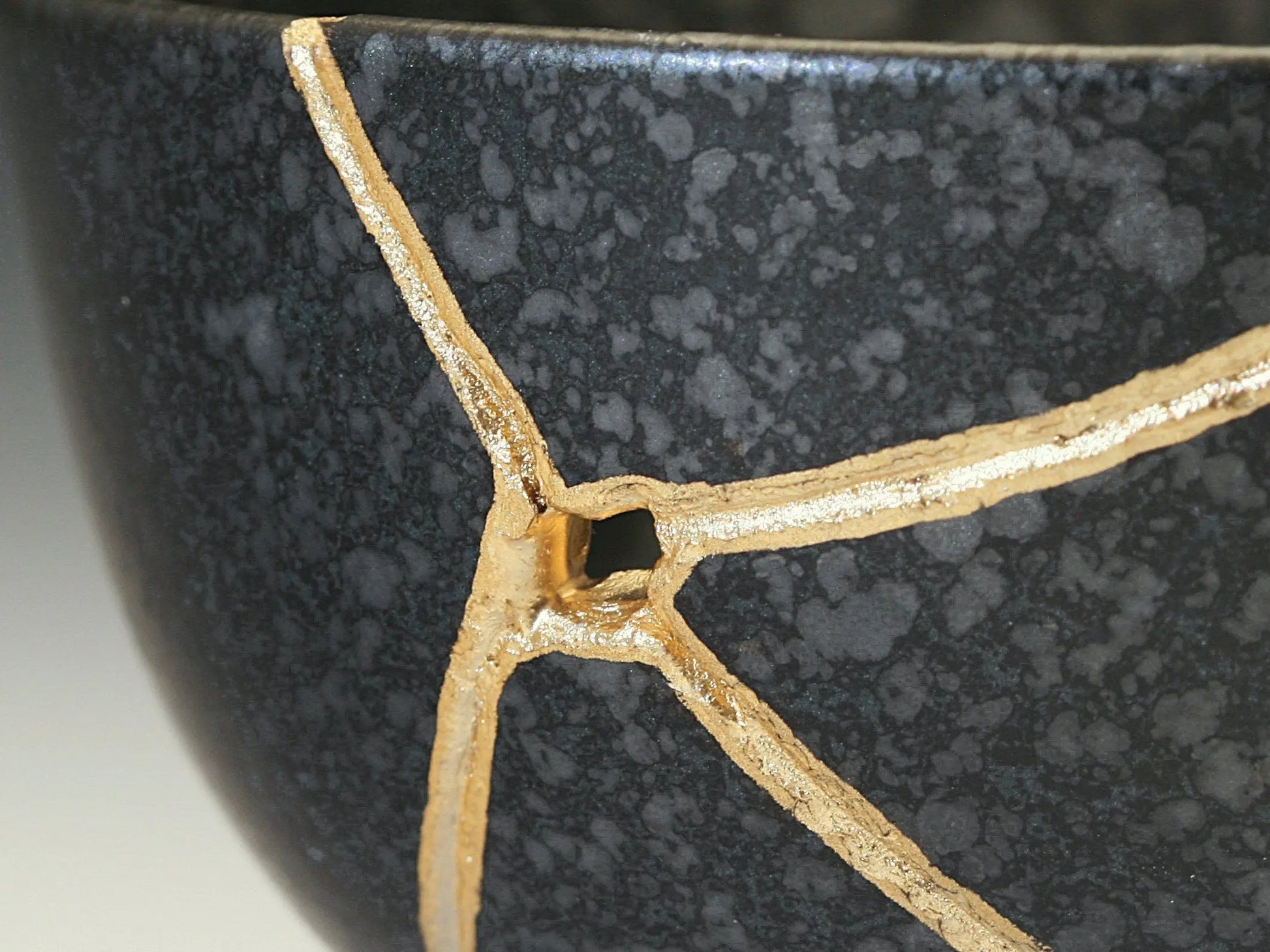 Medium Black Kintsugi Bowl with Texture Kintsugi Reborn