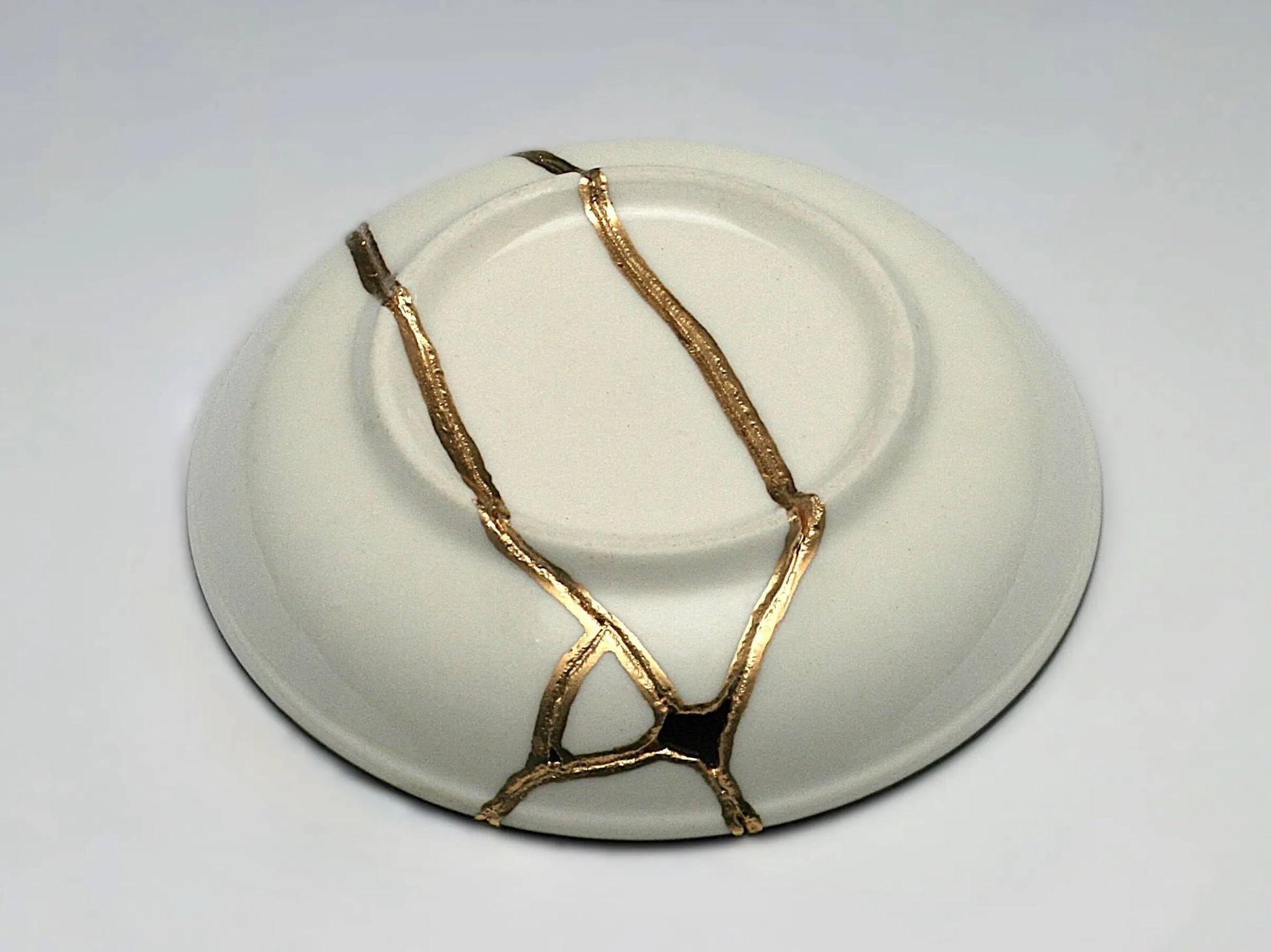Small Blue and White Kintsugi Plate With Small Flowers Kintsugi Reborn