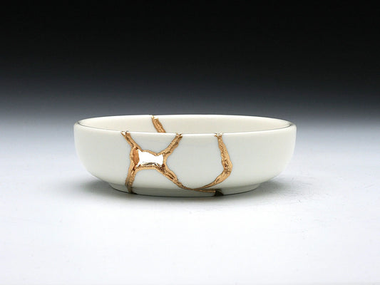 Small White Kintsugi Dish Kintsugi Reborn