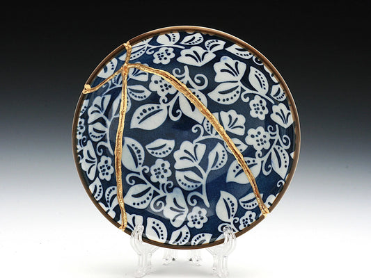 Small Blue and White Kintsugi Plate with Leaves Kintsugi Reborn