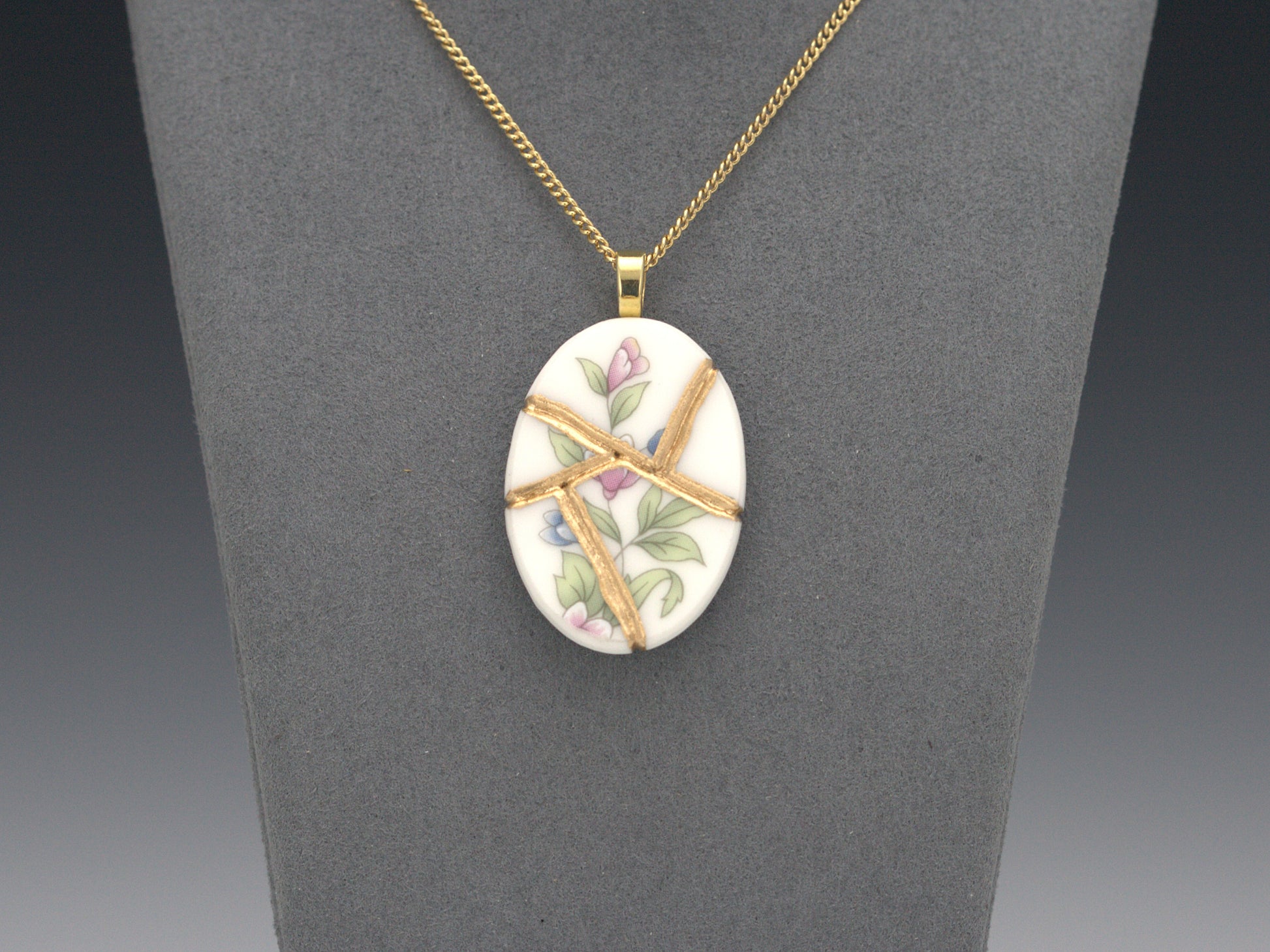 Graceful Flowers Kintsugi Necklace Kintsugi Reborn