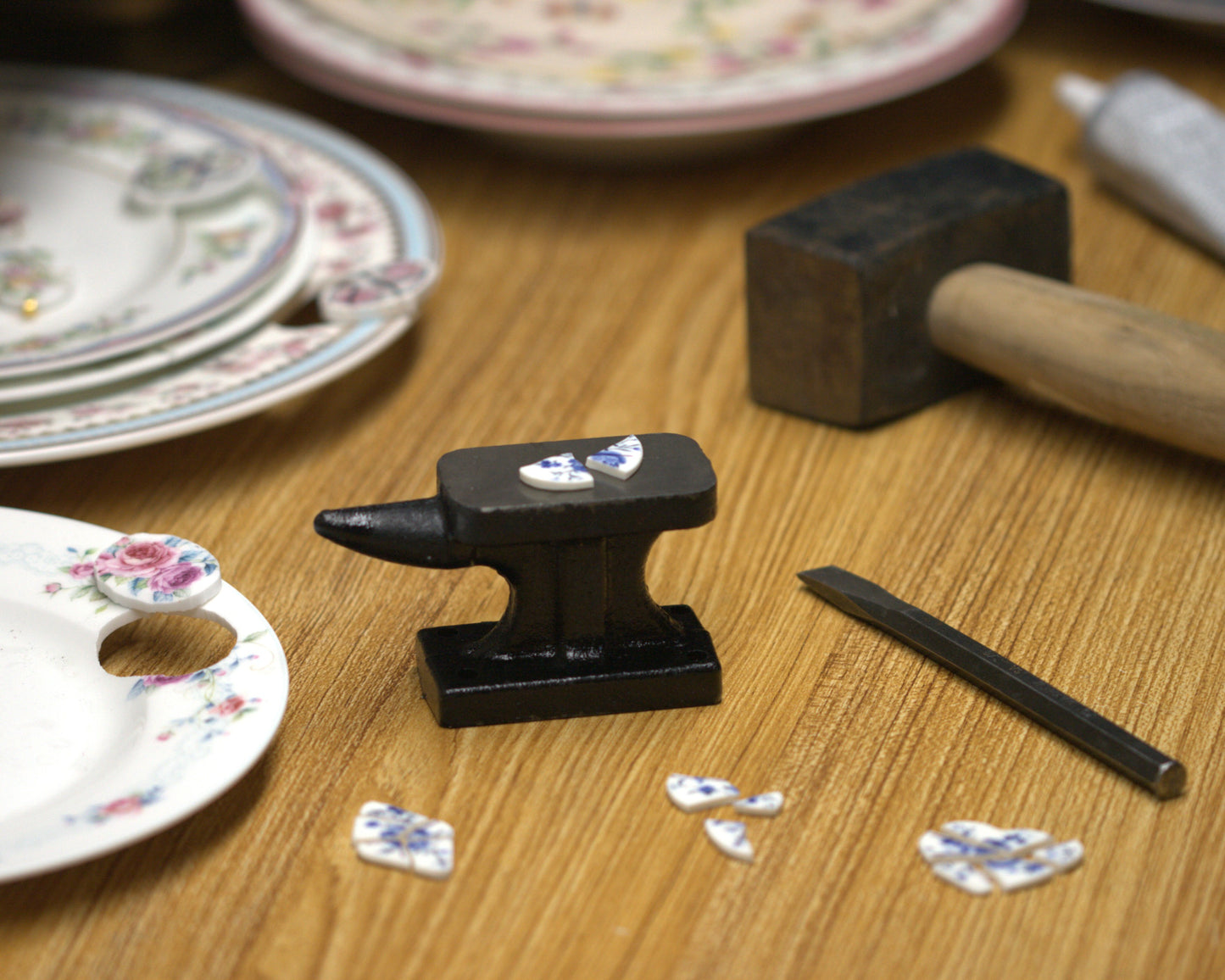 Kintsugi Necklace, Broken China Necklace, New Beginnings Gift, Encouragement Gift, China Anniversary Gift, Sympathy Gift, Kintsugi Pendant Kintsugi Reborn