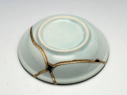 Small Blue and White Kintsugi Plate with Pattern Kintsugi Reborn
