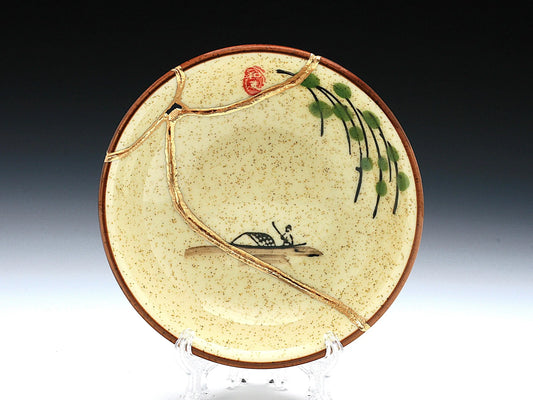 Small Beige Kintsugi Plate with Image Kintsugi Reborn