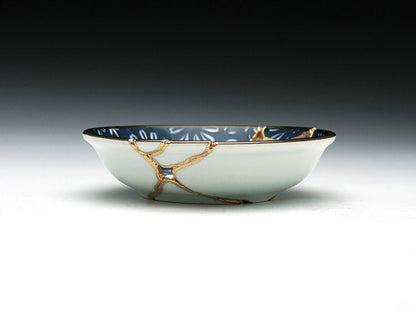 Small Blue and White Kintsugi Plate with Flowers Kintsugi Reborn