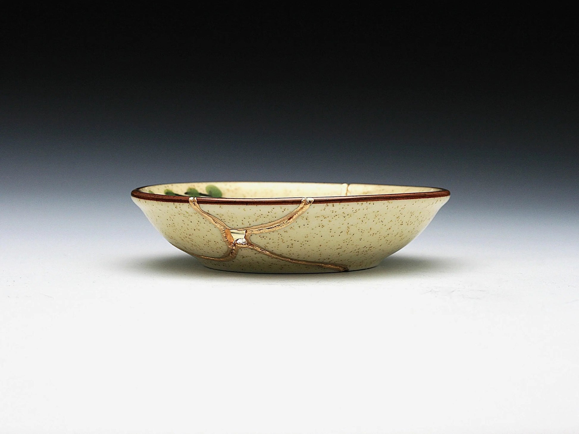 Small Beige Kintsugi Plate with Image Kintsugi Reborn