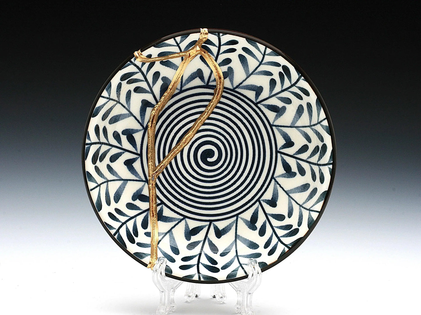 Small Blue and White Kintsugi Plate with Leaves and Swirl Kintsugi Reborn