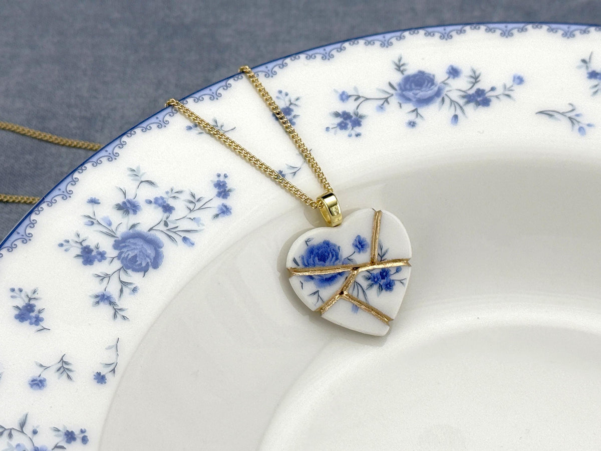 Blue Floral Kintsugi Heart Necklace, Gold Seam Porcelain Pendant, 20th Anniversary, China Anniversary