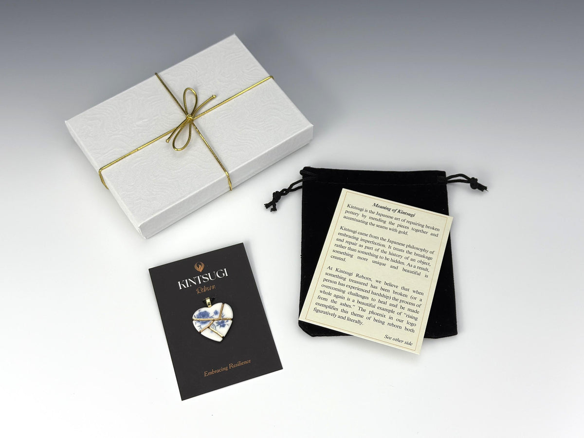 Blue Floral Kintsugi Heart Necklace, Gold Seam Porcelain Pendant, 20th Anniversary, China Anniversary