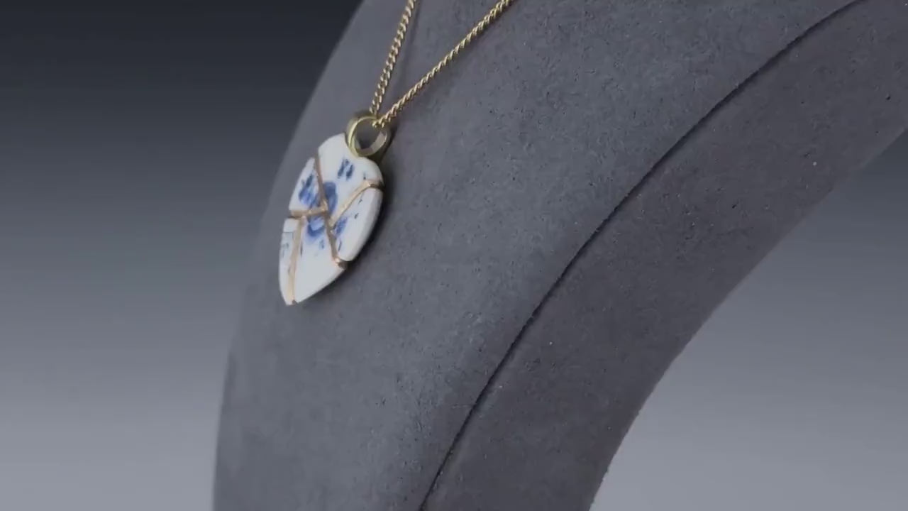 Blue Floral Kintsugi Heart Necklace, Gold Seam Porcelain Pendant, 20th Anniversary, China Anniversary